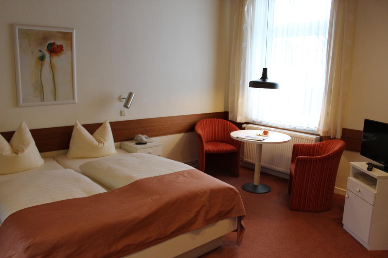 Hotel Sonnenklause Любек Экстерьер фото