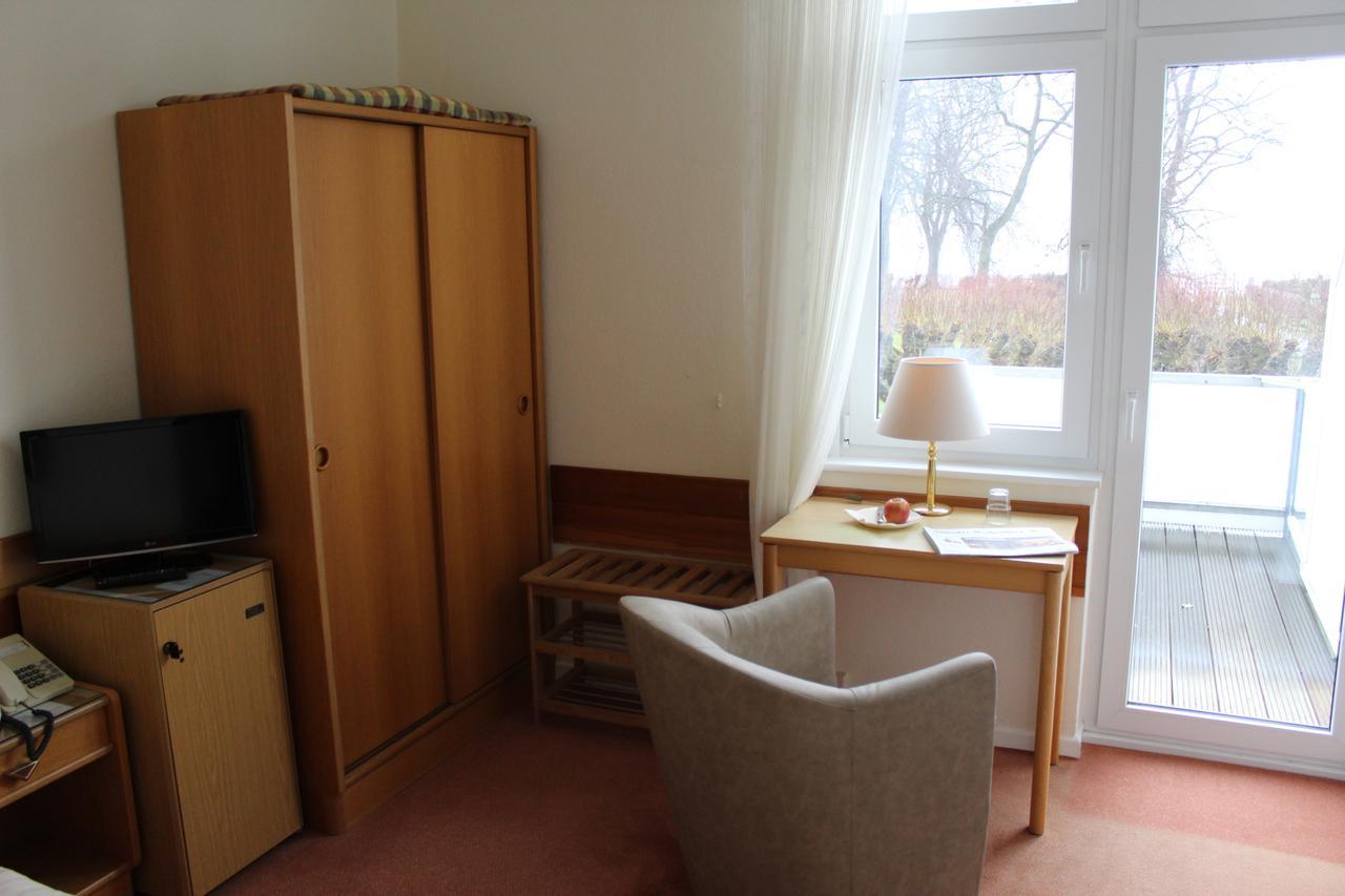Hotel Sonnenklause Любек Экстерьер фото